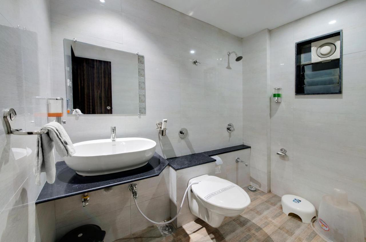 Hotel Shital Inn Ahmedabad Exterior foto